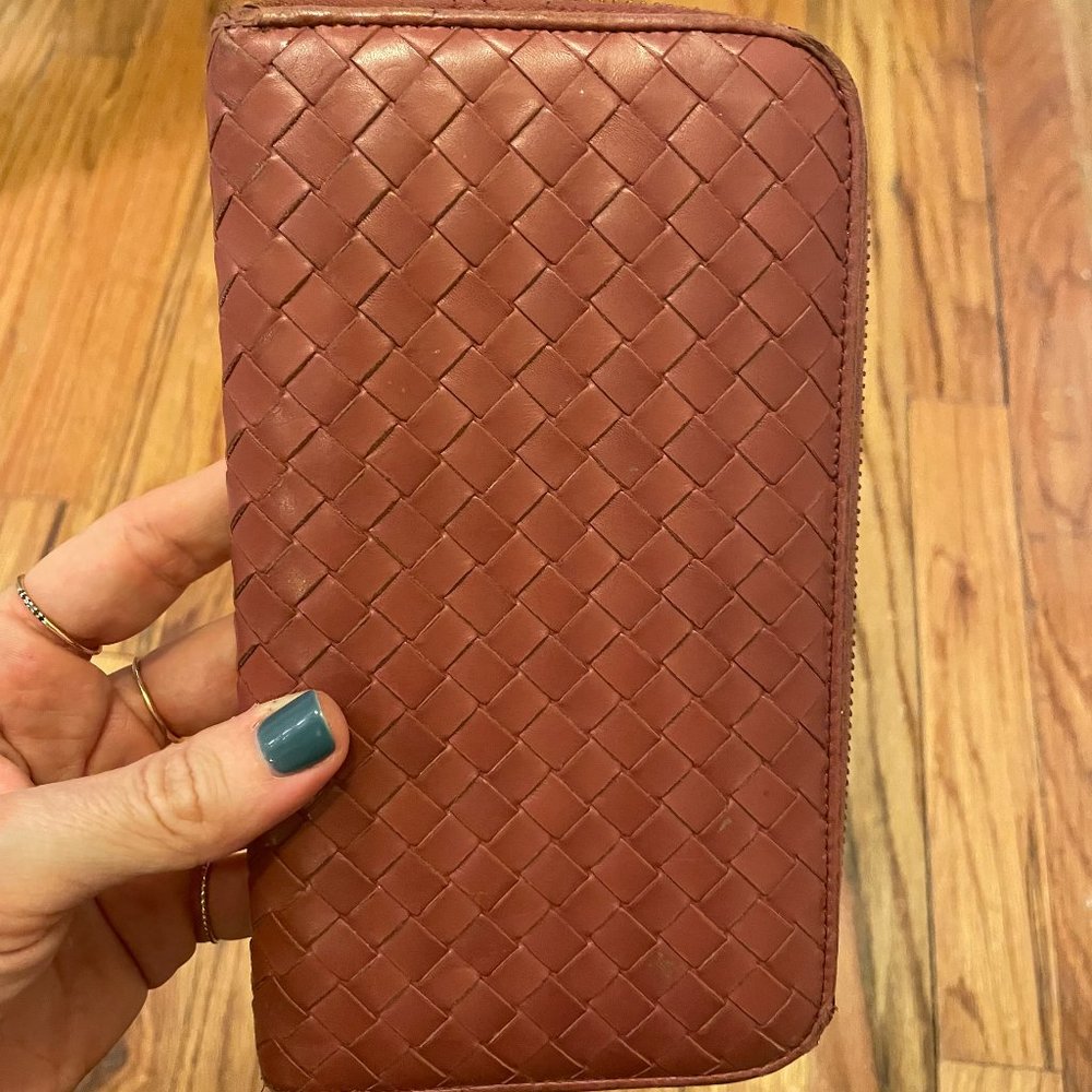 Bottega Veneta Zip Around Wallet